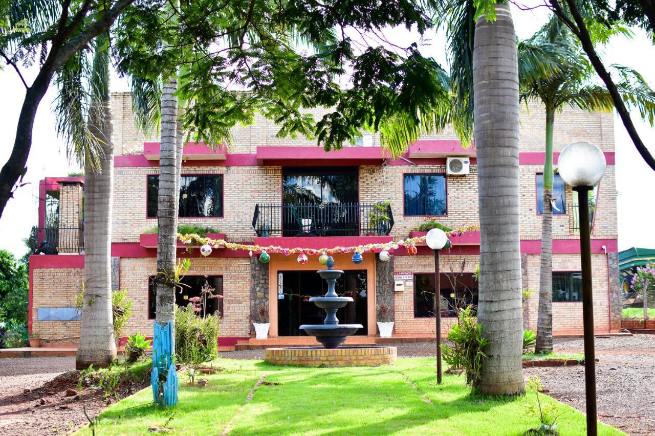 Palmas Park Hotel Y Restaurant Obligado Exterior foto